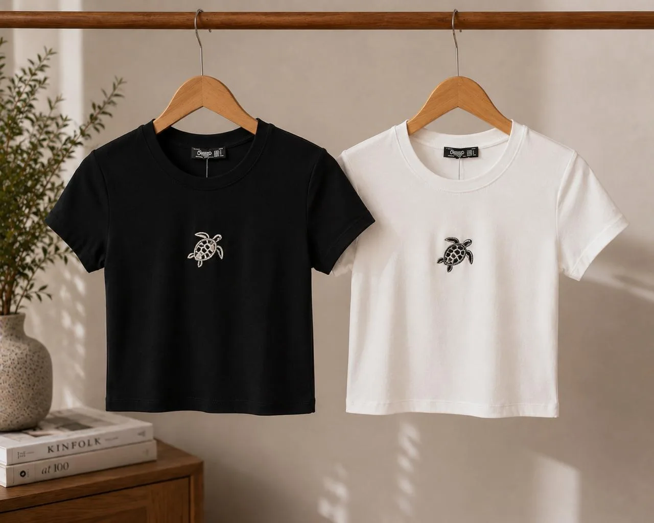 9f08e53e-3e98-4320-8c24-516e8dc58091-7.webp Embroidered Turtle Slim-Fit Top